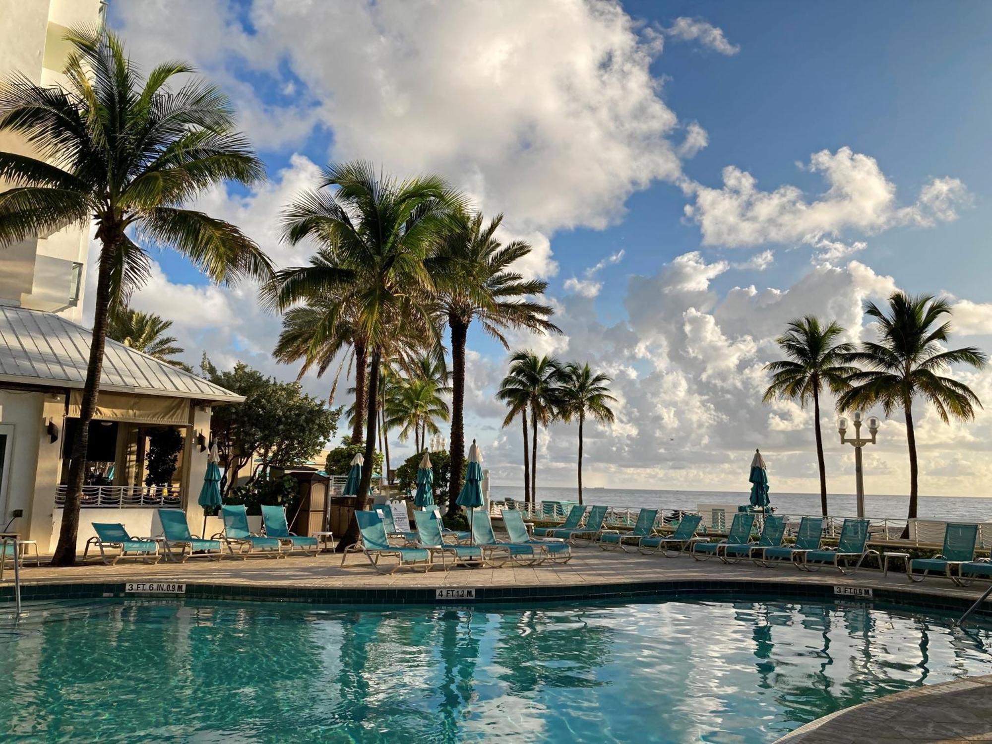 Hollywood Beach Marriott Hotel Buitenkant foto